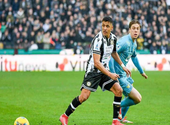 Udinese in attesa della Fiorentina: il sfogo di Sanchez sui social scuote l'ambiente