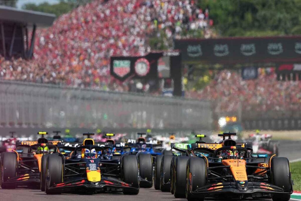 Verstappen domina a Imola, Piastri cerca di recuperare