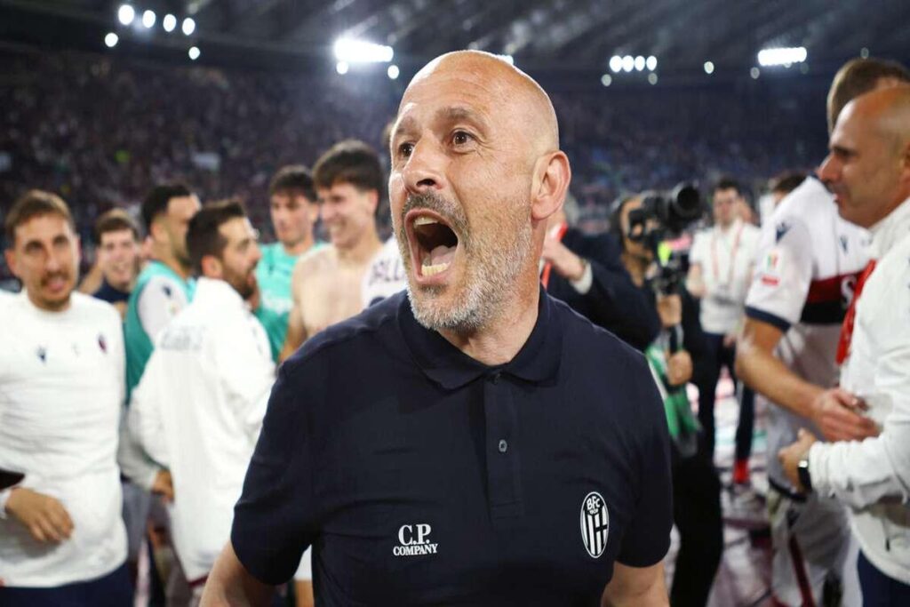 Vincenzo Italiano trionfa con il Premio Bulgarelli: una celebrazione del talento calcistico