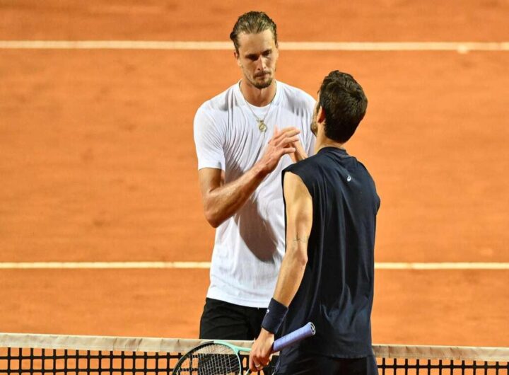 Zverev furioso: 'non si gioca con palline così'