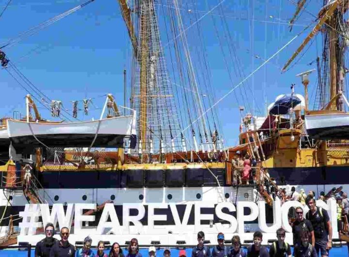 128 anni di storia: la Lega Navale festeggia a bordo del Vespucci