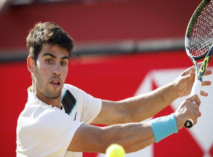Alcaraz conquista la semifinale al Queen's: un passo verso la gloria