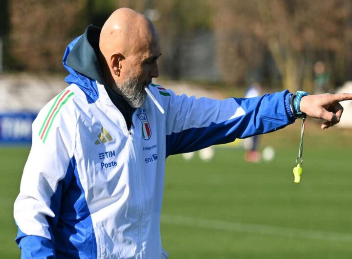 Azzurri in campo: allenamento con l'U.18 viola per una preparazione al top