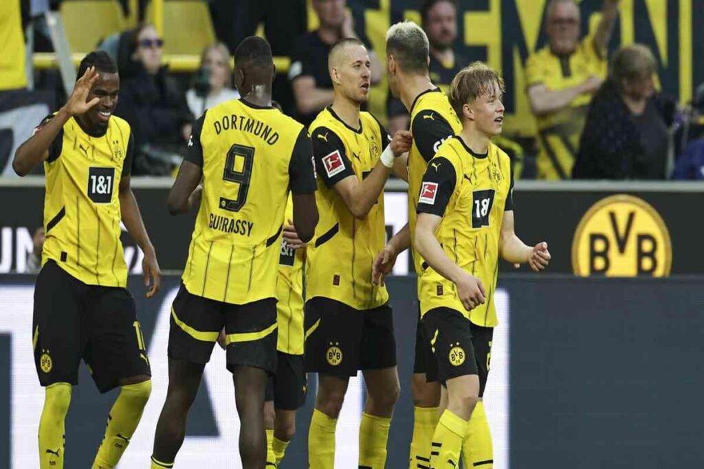 B.Dortmund trionfa 1-0 contro l'Ulsan e conquista la vetta del Gruppo F nel Mondiale club