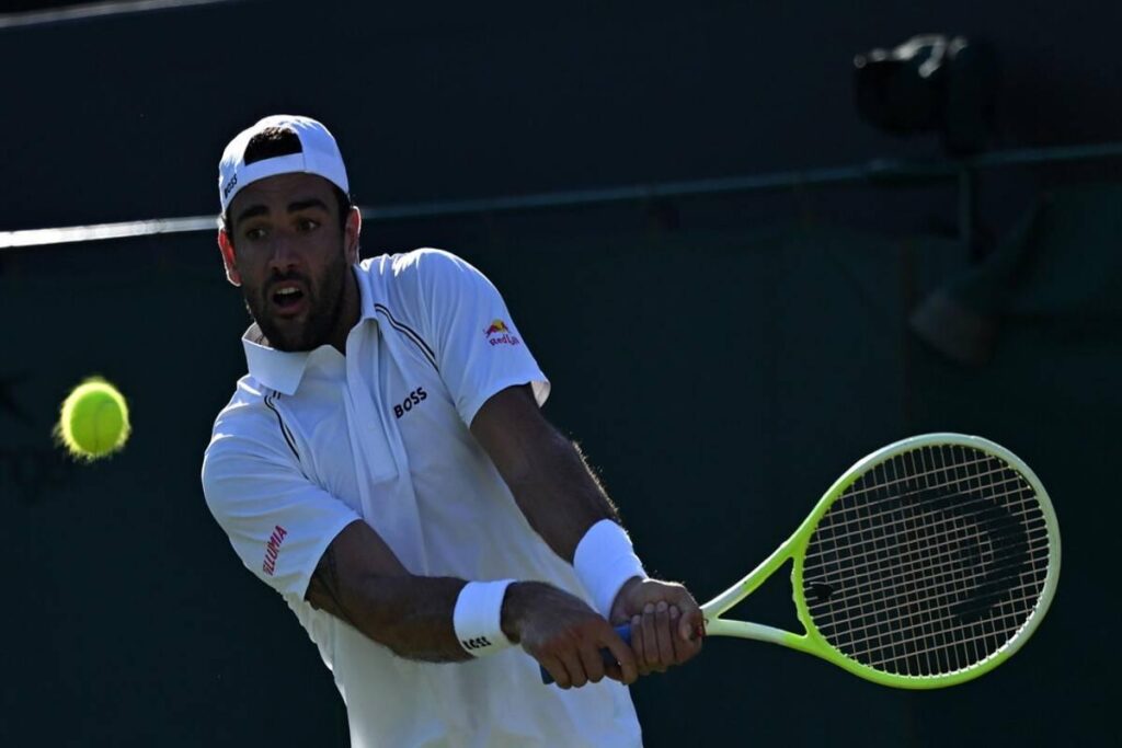 Berrettini cede al quinto set in un'emozionante sfida contro Majchrzak a Wimbledon