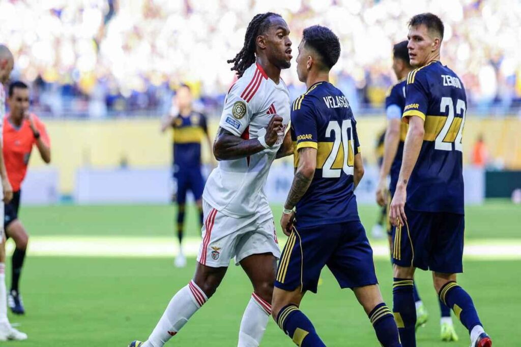 Boca Juniors e Benfica regalano emozioni in un mondiale club da 2-2