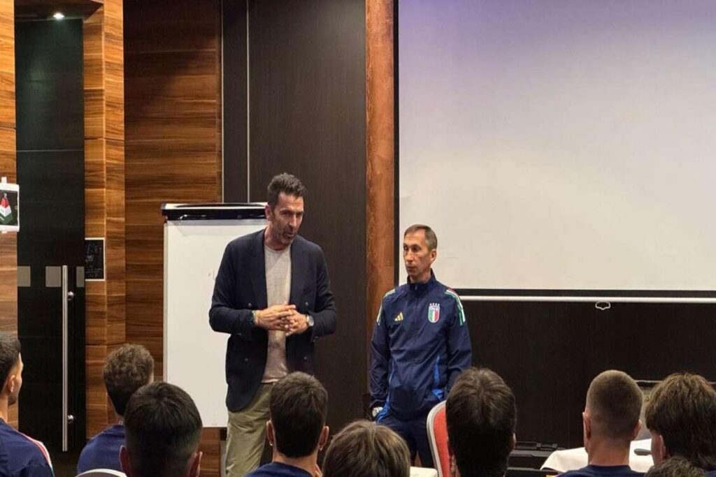 Buffon esorta gli Azzurrini: Mettete passione per l'Euro U.21