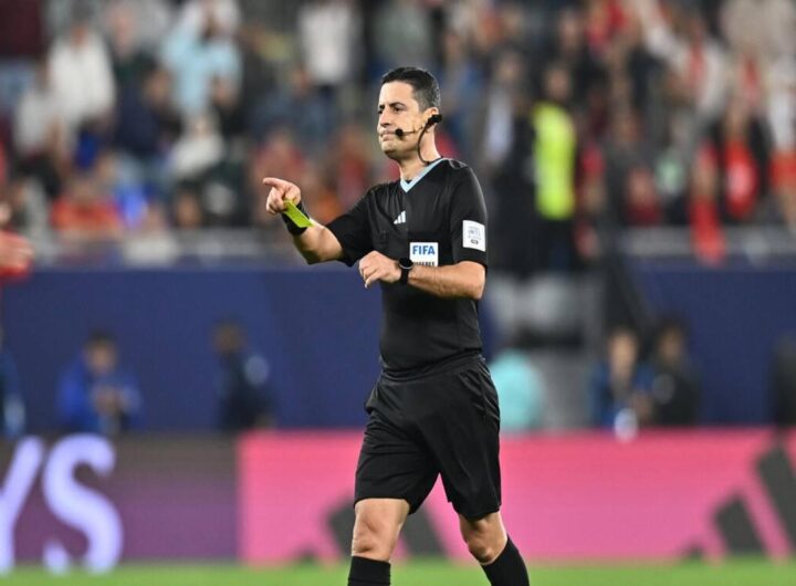 Calcio e tecnologia: la Fifa introduce l'AI per rivoluzionare il fuorigioco nel Mondiale club