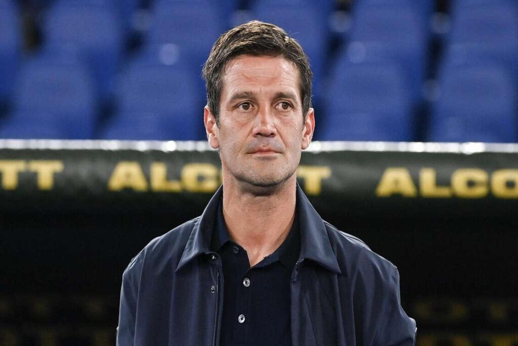 Chivu inizia la sua avventura all'Inter: il nuovo tecnico e il suo staff arrivano ad Appiano Gentile