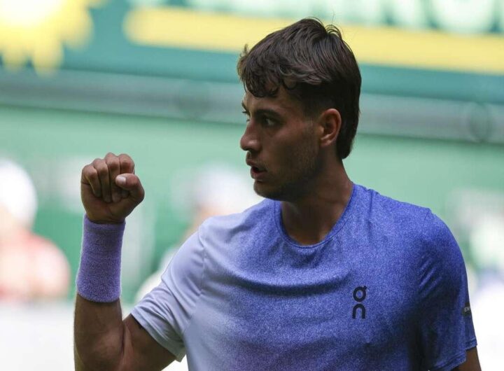Cobolli conquista i quarti di finale a Halle, batte il canadese Shapovalov