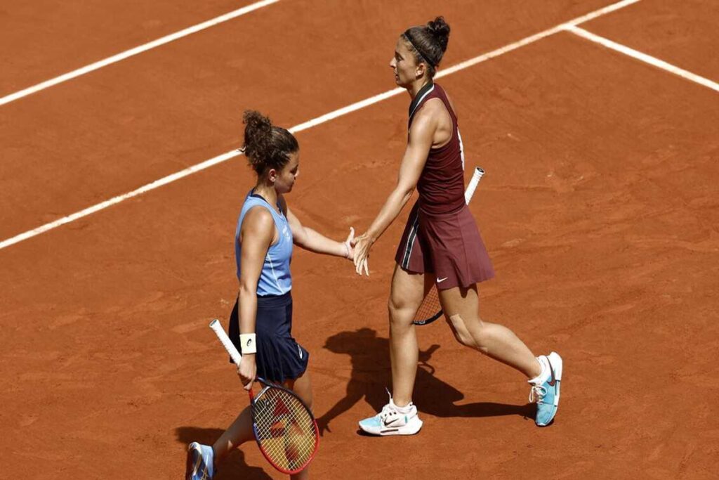 Errani e Paolini sorprendono e volano in semifinale nel doppio del Roland Garros