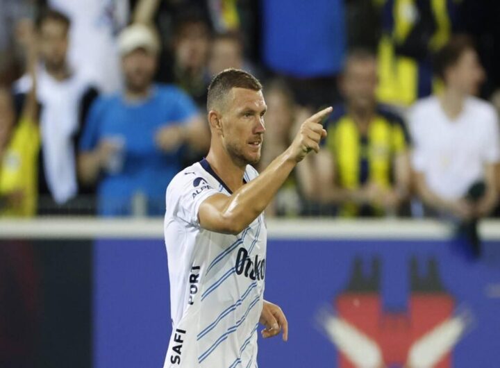 Fiorentina dà il benvenuto a Dzeko: firma ufficiale dopo le visite mediche