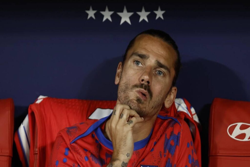 Griezmann sorprende: rinnovo con l'Atletico Madrid fino al 2027