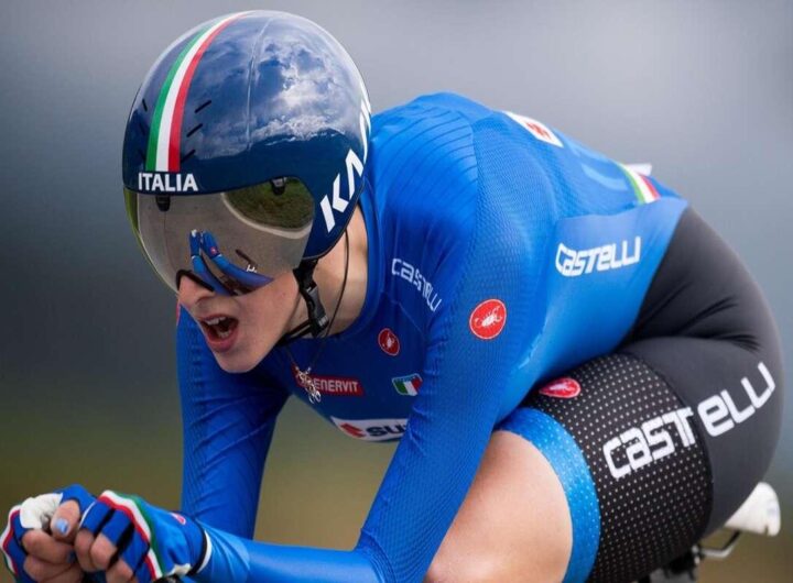 Guazzini conquista l'oro nella crono donne ai campionati italiani di ciclismo