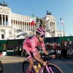 Il Giro 2025 si conclude a Roma con la vittoria di Simon Yates