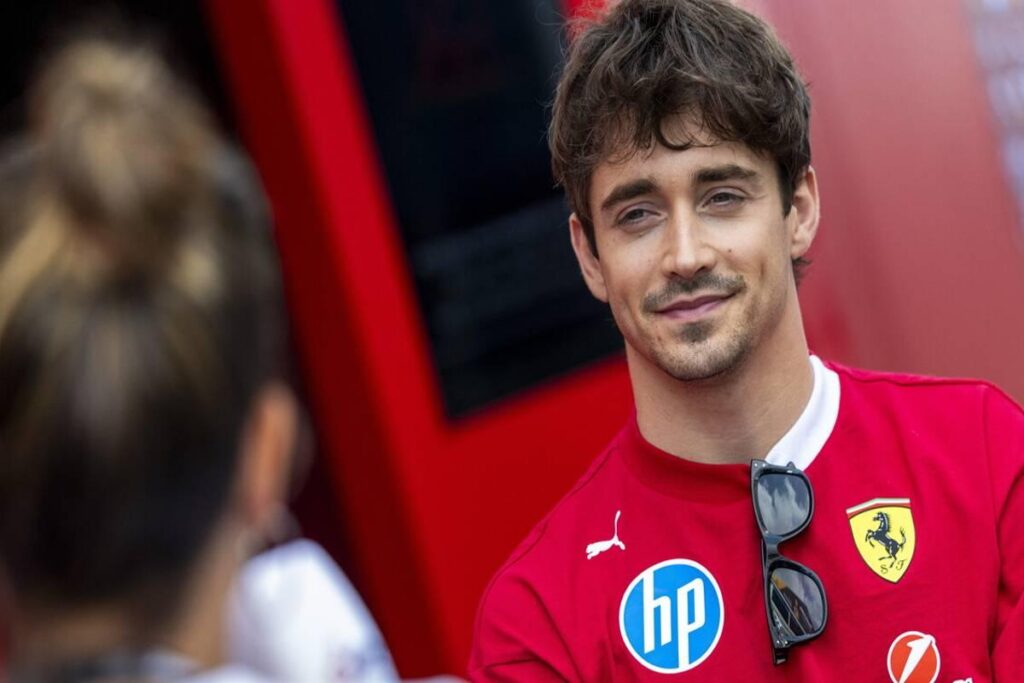 Leclerc chiarisce: 'Amo la Ferrari, nessuna intenzione di partire'