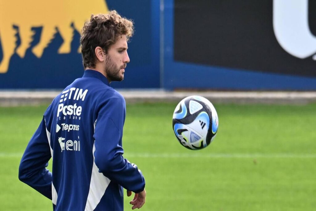 Locatelli abbandona Coverciano: infortunio alla caviglia ferma il talento azzurro