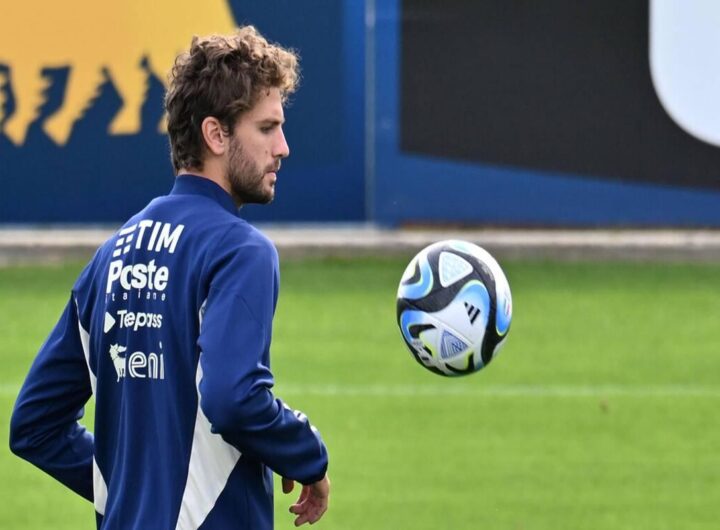 Locatelli abbandona Coverciano: infortunio alla caviglia ferma il talento azzurro