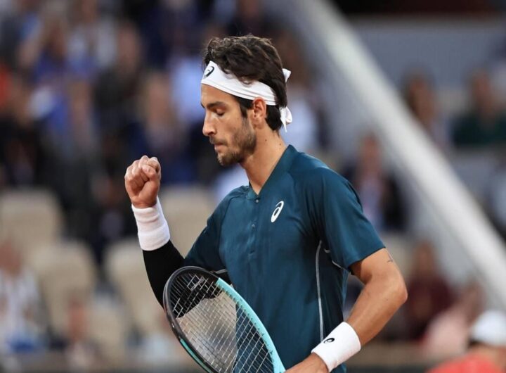 Musetti supera Rune e conquista i quarti di finale al Roland Garros