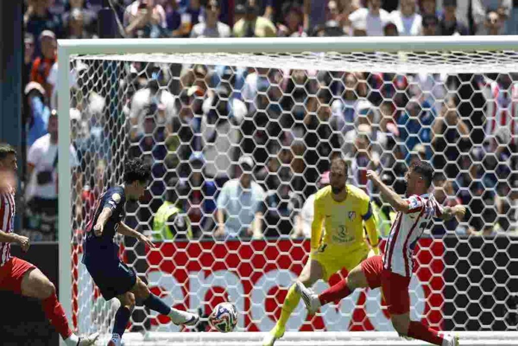 Paris SG trionfa contro l'Atletico Madrid: una vittoria schiacciante per 4-0 nel Mondiale Club
