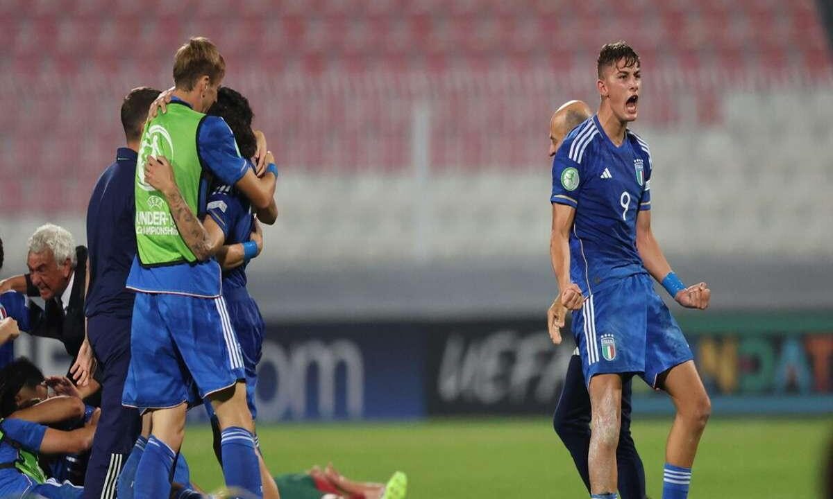 Pio Esposito abbandona il raduno e salta l'Europeo U21: cosa c'è dietro?