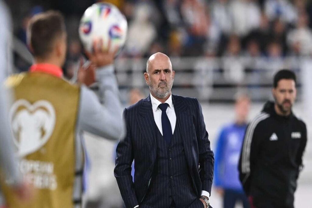 Probierz si dimette: la Polonia cerca un nuovo allenatore in vista dei Mondiali 2026