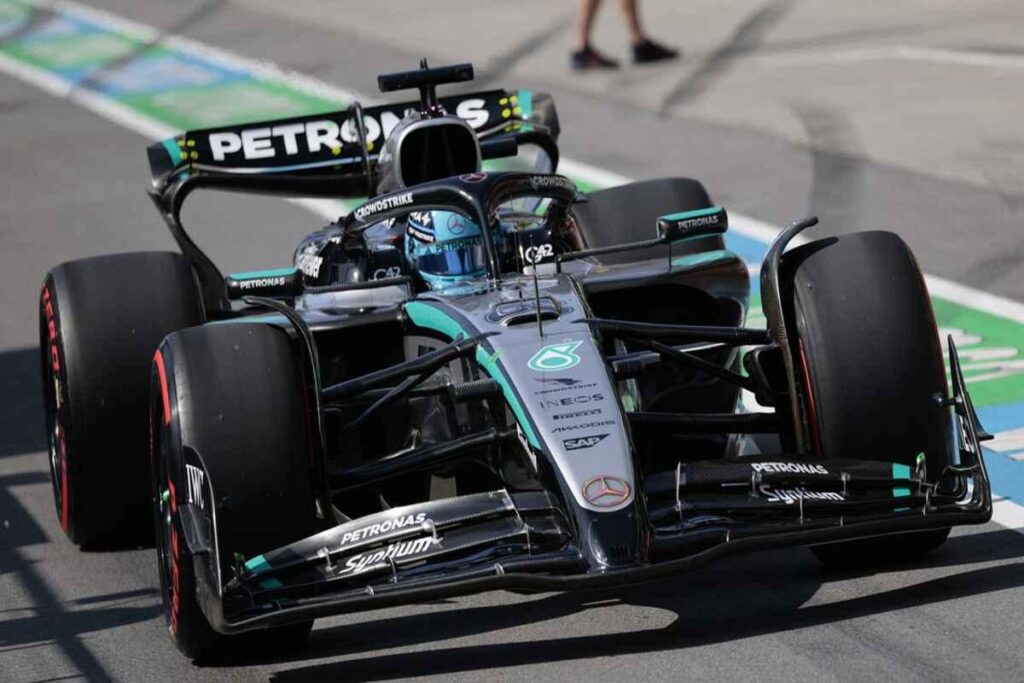 Russell brilla sotto la pioggia: primo nelle libere del GP d'Austria