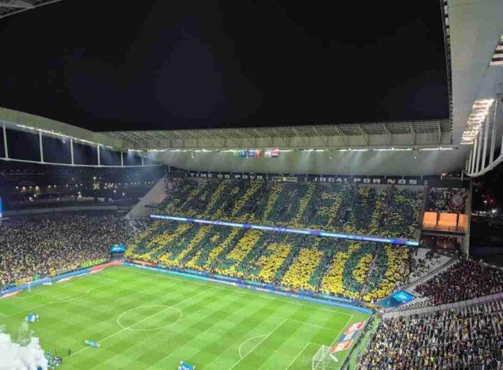 San Paolo celebra Ancelotti: una festa per Carletto