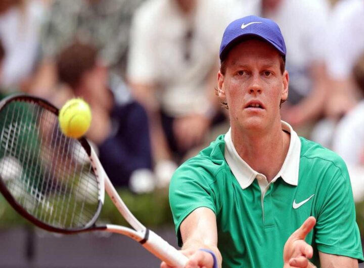 Sinner e Rublev festeggiano insieme un anno da n.1 al Roland Garros