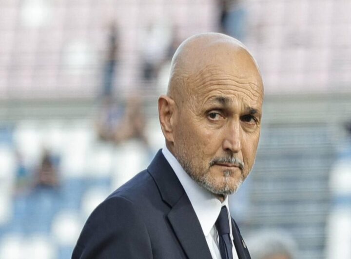Spalletti e lo stadio in coro: l'inno che unisce Italia e Moldova