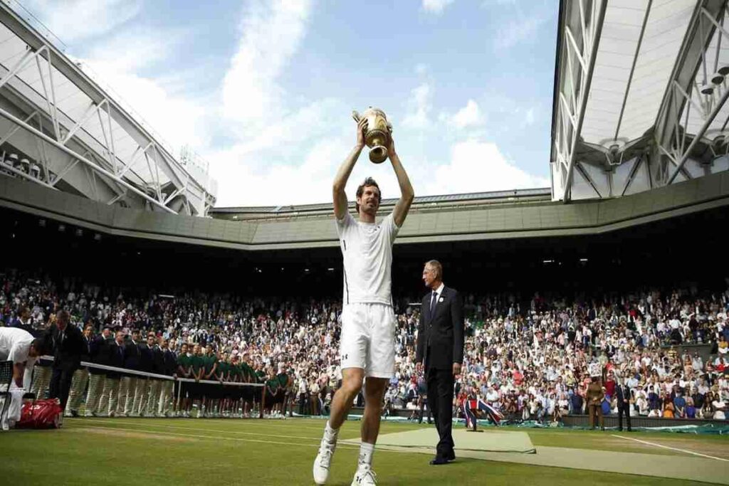 Wimbledon onora Andy Murray con una statua commemorativa