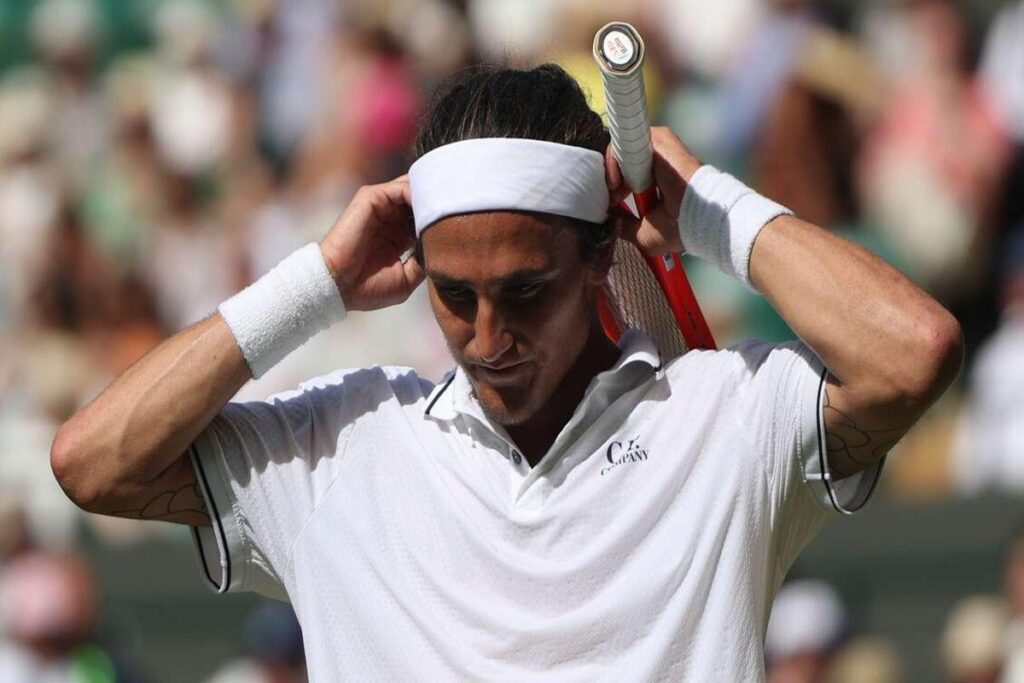 Bellucci dice addio a Wimbledon: eliminazione al terzo turno sorprendente