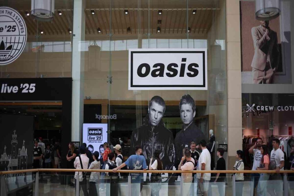 Diogo Jota riceve un emozionante omaggio dagli Oasis con Live Forever