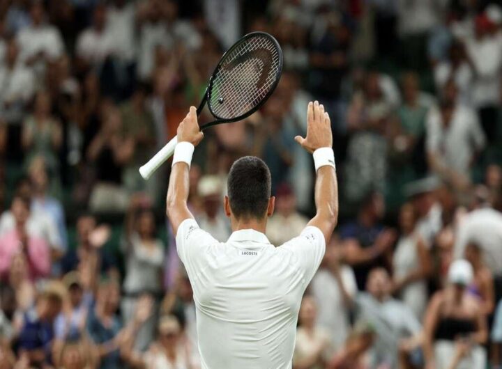 Djokovic avanza al secondo turno di Wimbledon dopo aver superato Muller