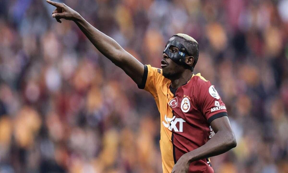 Galatasaray e Osimhen: la trattativa si intensifica, ma l'accordo è ancora lontano