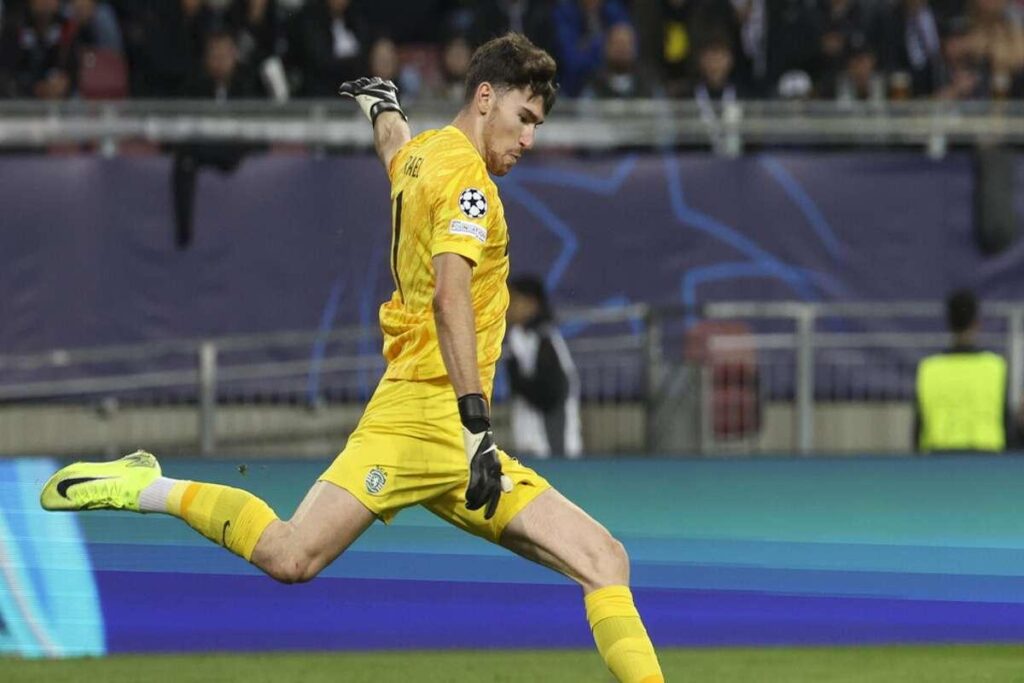 Il Torino presenta Israel: il nuovo portiere pronto a brillare