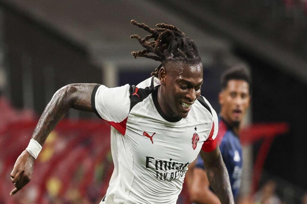 Leao: con Allegri il Milan si trasforma in una vera squadra