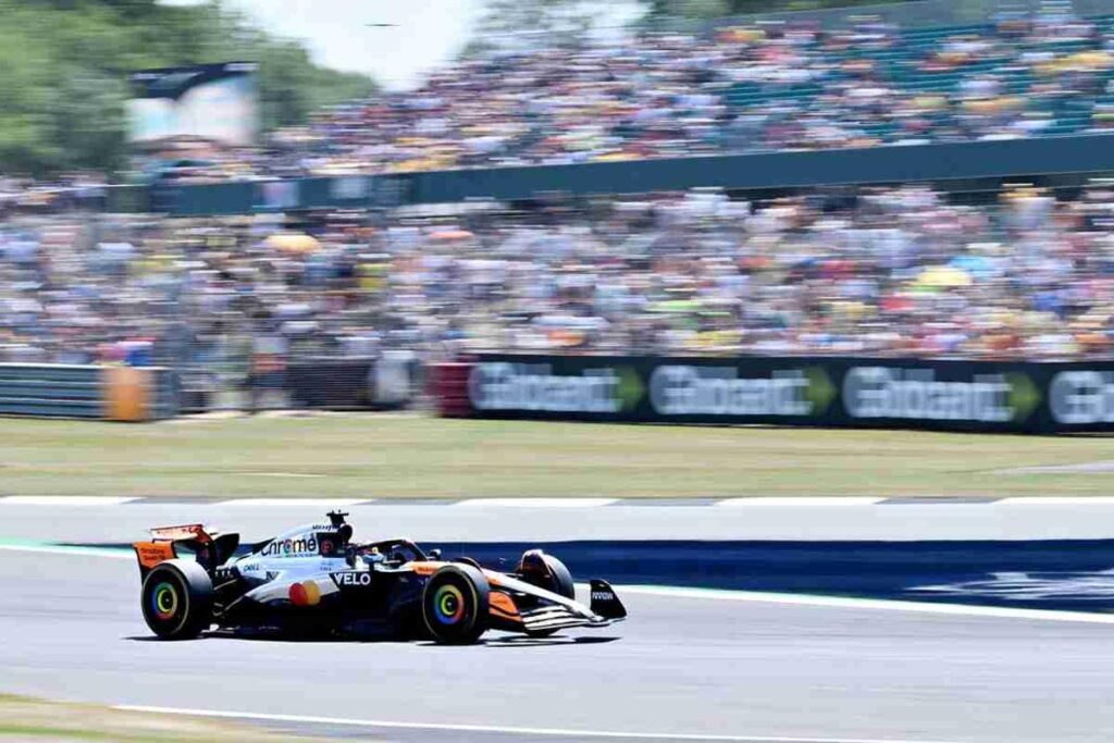 McLaren in testa nella P2 a Silverstone con un Norris in forma smagliante
