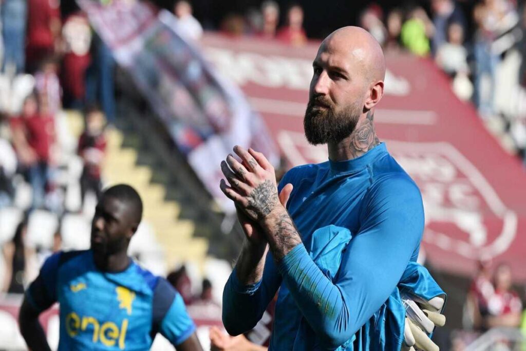 Milinkovic Savic al Napoli: un colpo di mercato che fa sognare la Roma con Nusa