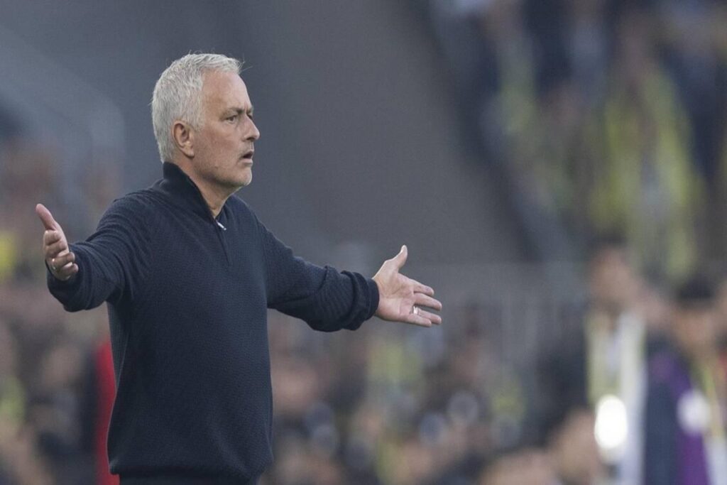 Mourinho rivela: Chivu è come un figlio, ma spero non vinca il triplete