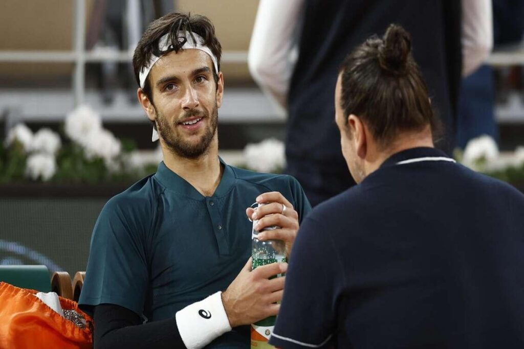 Musetti conquista il terzo turno a Toronto: una vittoria da ricordare