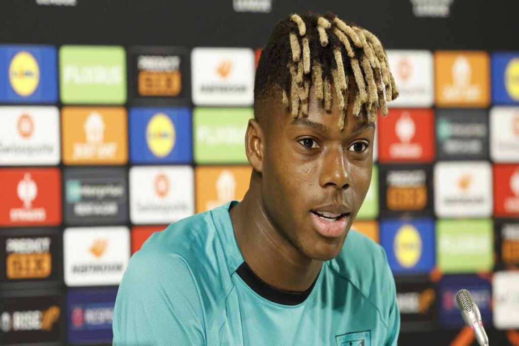 Nico Williams firma un rinnovo sorprendente con il Bilbao fino al 2035