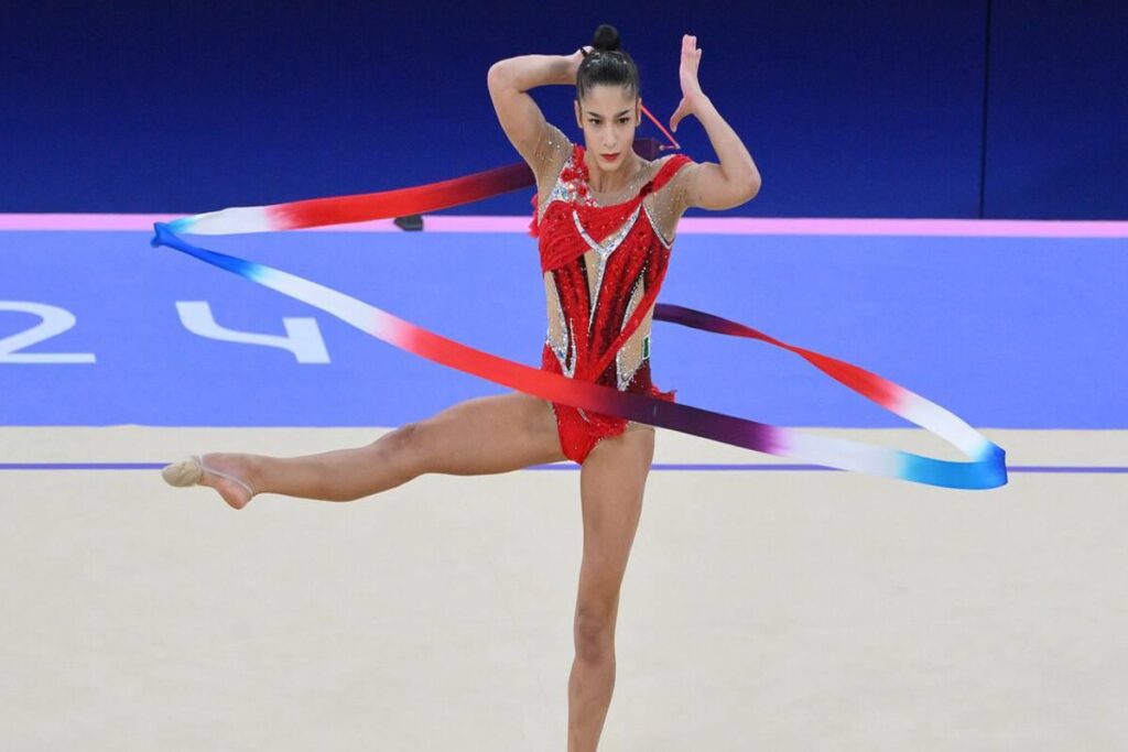 Raffaeli brilla nella Coppa del Mondo di ritmica a Milano
