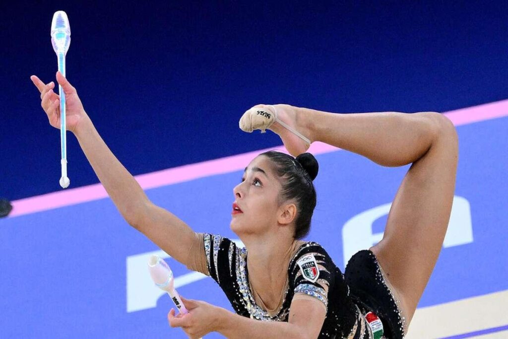 Ritmica a Milano: Raffaeli, Dragas e le Farfalle brillano in coppa