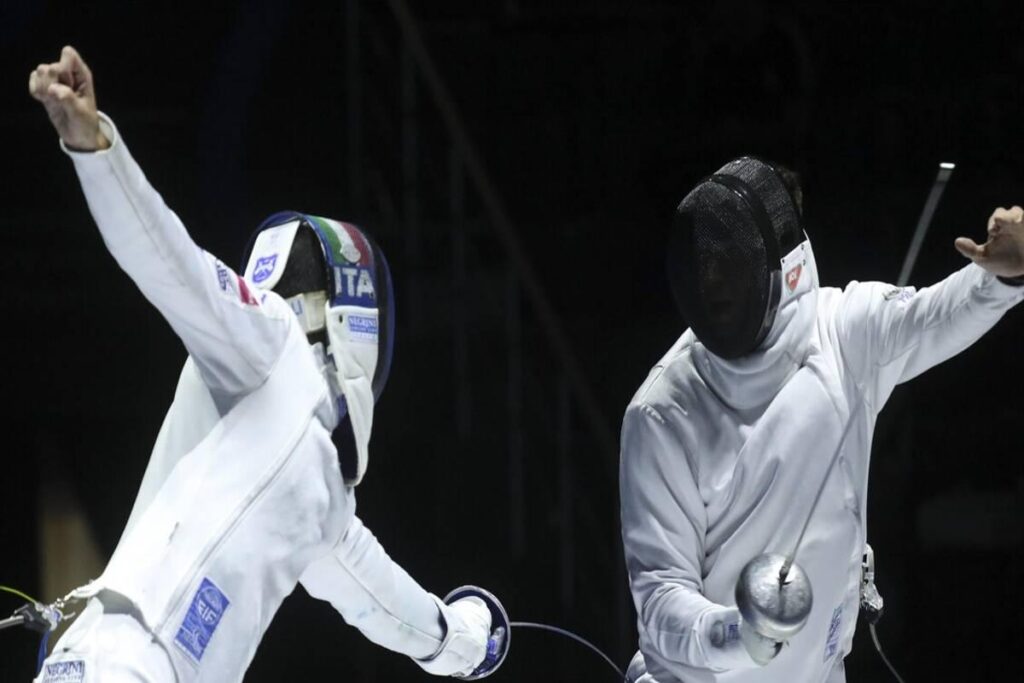 Scherma mondiale: spada maschile e sciabola femminile brillano agli ottavi di finale