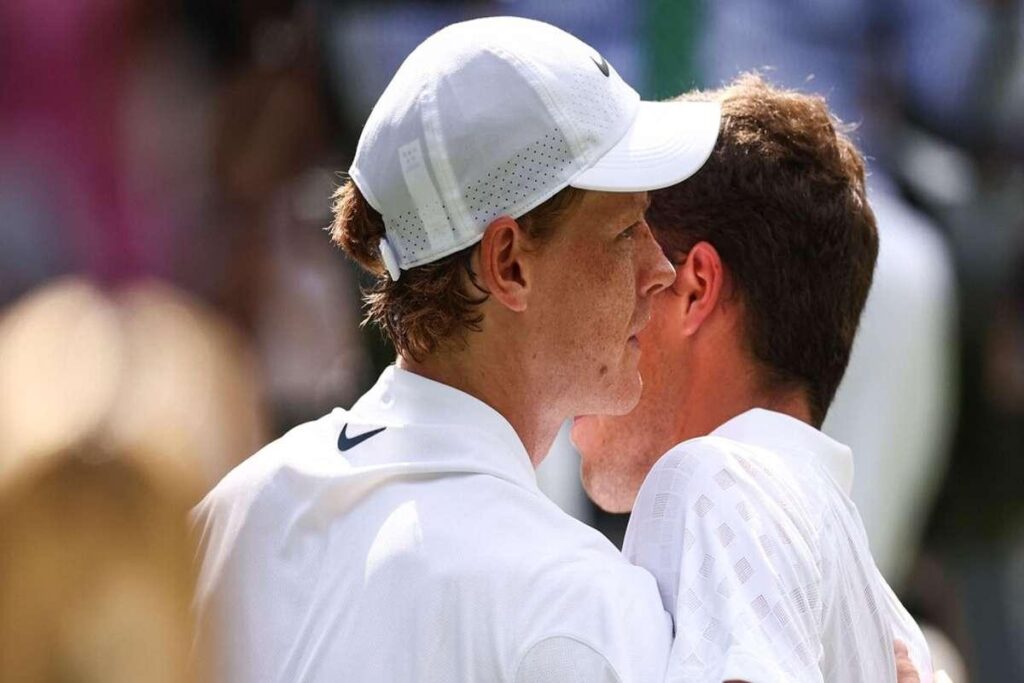 Sinner e Vukic in campo a Wimbledon: segui la diretta del primo set 0-0
