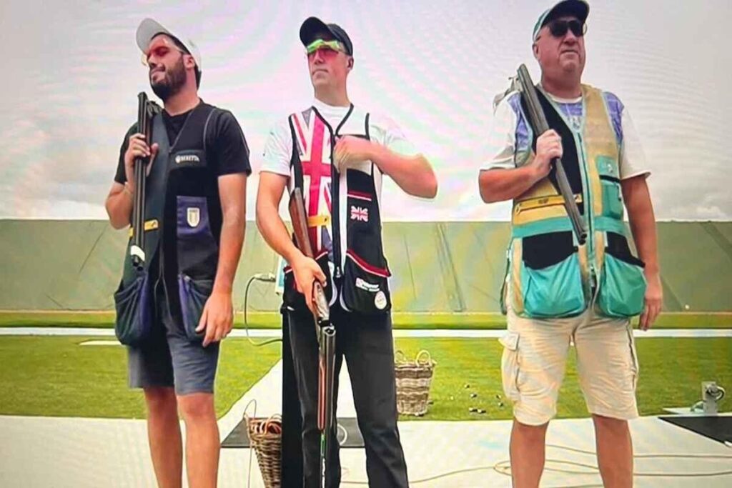 Tiro a volo: Cassandro conquista l'argento e Milchev sorprende con il bronzo a 58 anni