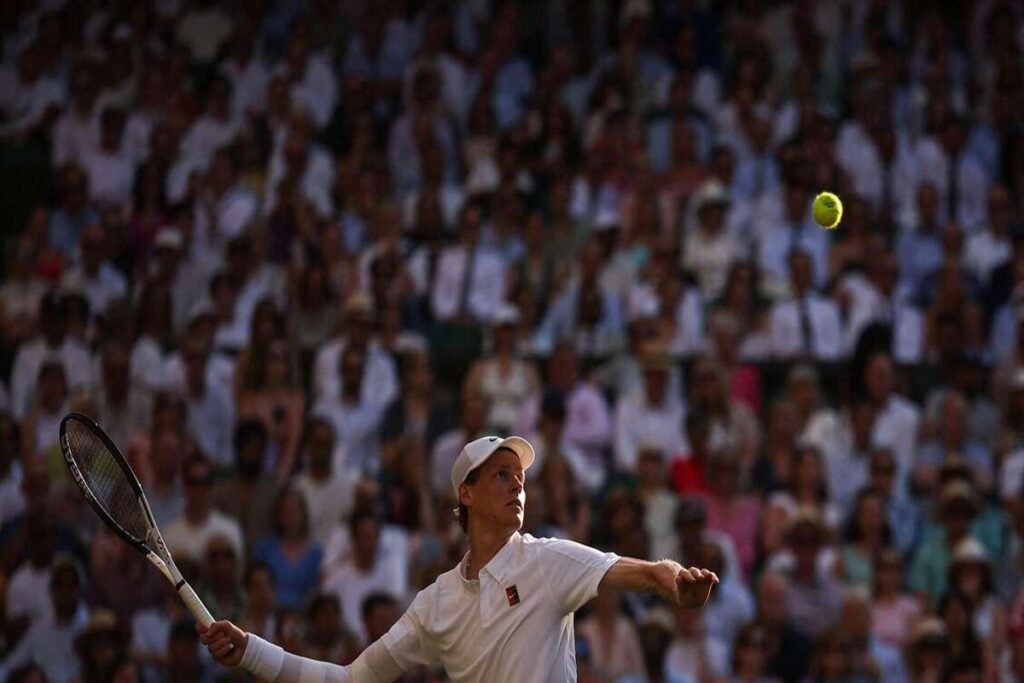 Wimbledon: la finale attesissima tra Sinner e Alcaraz si avvicina