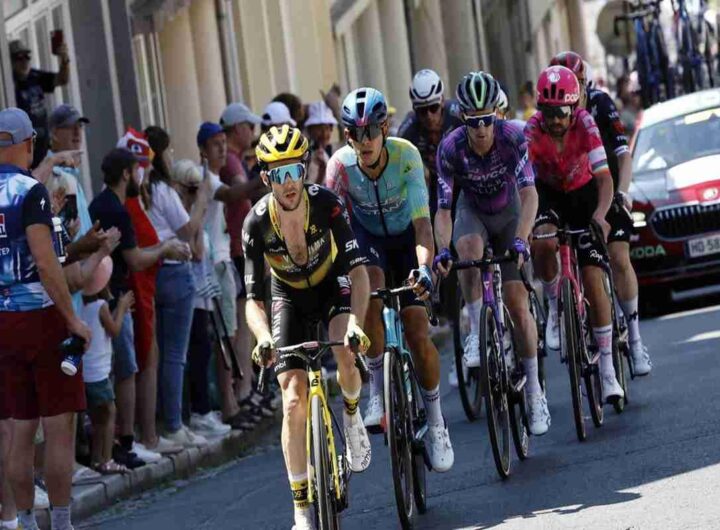 Yates conquista la decima tappa, Healy si veste di giallo