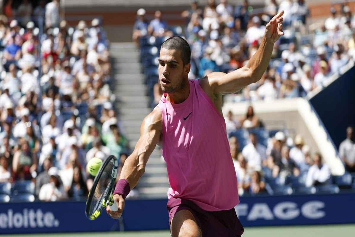 Alcaraz conquista i quarti di finale agli Us Open battendo Rinderknech